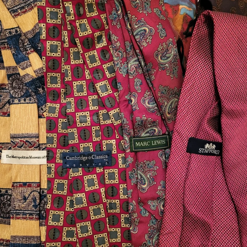 Lot of 18 Silk Ties Business Casual| Boyfriend|Date Night - Picture 2 of 8